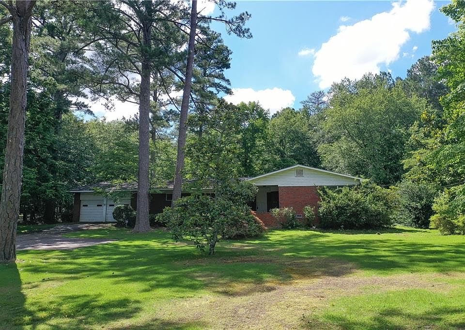 1st image of 457 Cary Dr