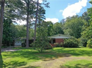 457 Cary Dr, Auburn, AL 36830