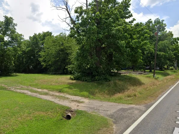 206 E Main St, Cumby, TX 75433