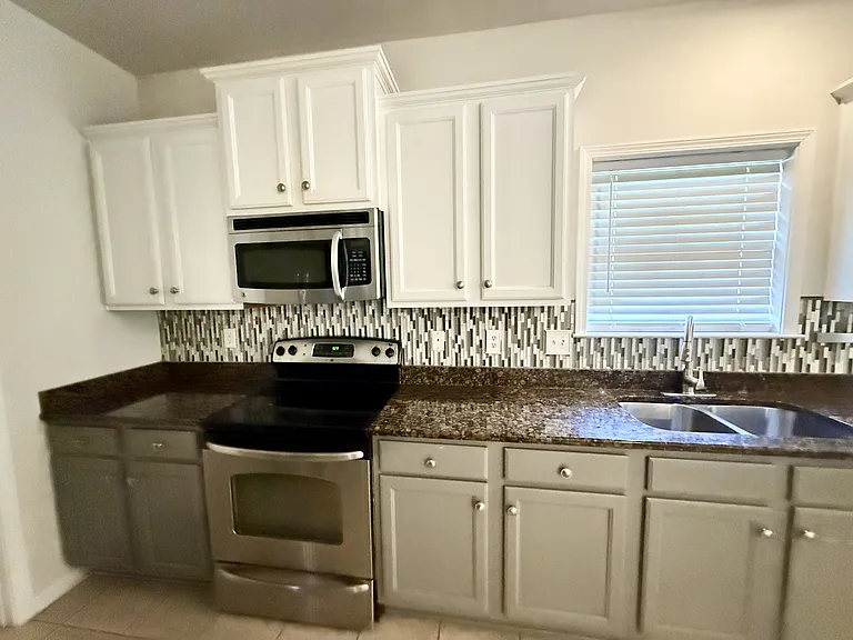 3821 Branford Ct — Photo 16