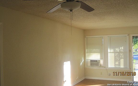 5th image of 2551 Cincinnati Ave
