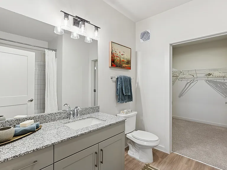 Upland Emerson — Photo 35