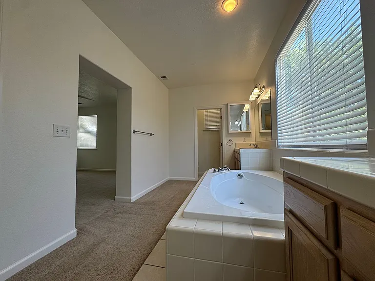 5781 E Kaviland Ave — Photo 18
