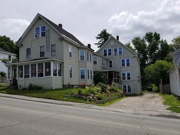 37 Maple St — Photo 5