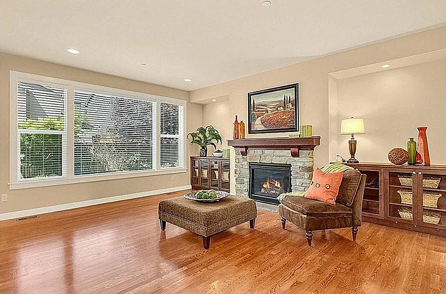 4 bed, 2920 sqft, $5,000 — Photo 4