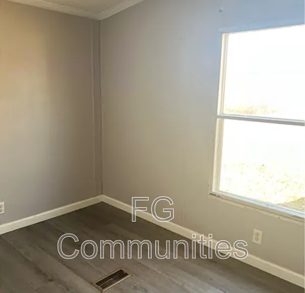 147 Oak Knoll Dr — Photo 13