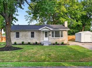 5904 Hood Rd, Louisville, KY 40213