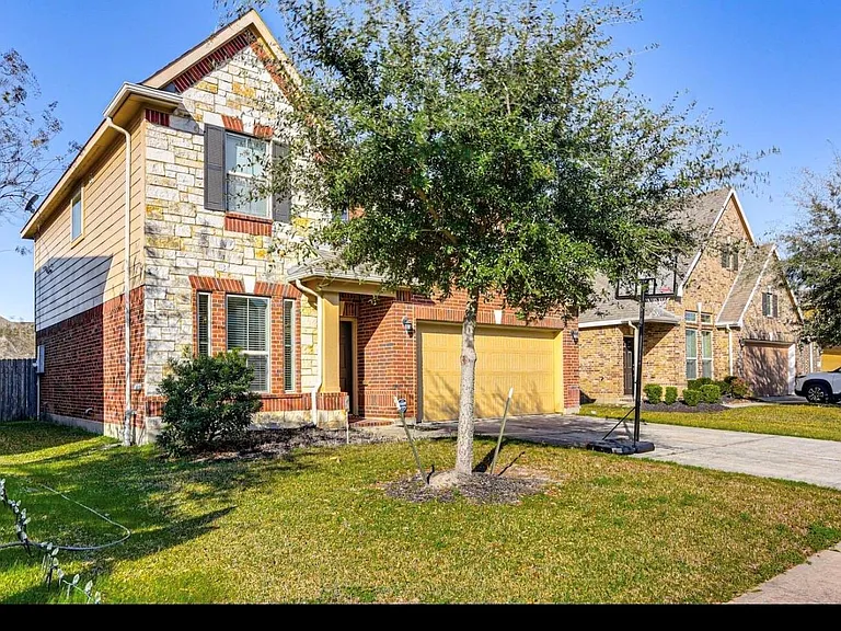 15015 Winter Valley Ct — Photo 38