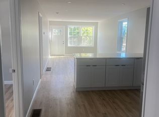 83 Ocean St #1, Providence, RI 02905