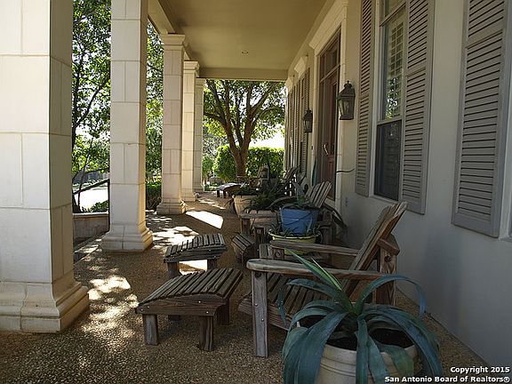 4th image of 14115 Bluff Grove Dr