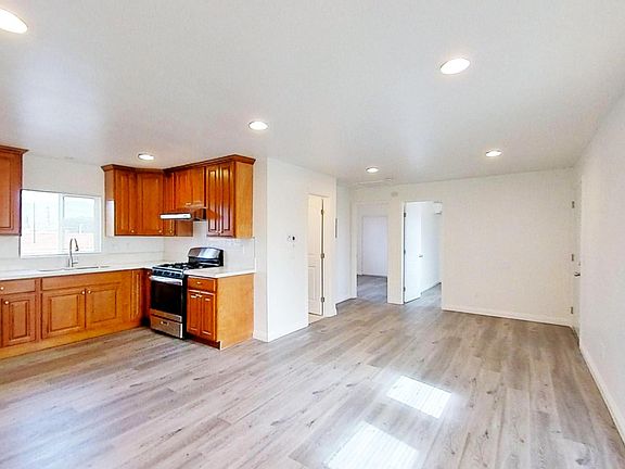 Kitchen & Living Room