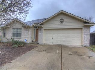 2201 Clover Ln, Cedar Park, TX 78613