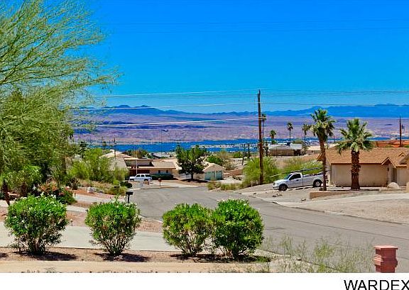 4th image of 3520 El Toro Dr
