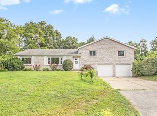 2981 Mansueto Dr, Stevensville, MI 49127