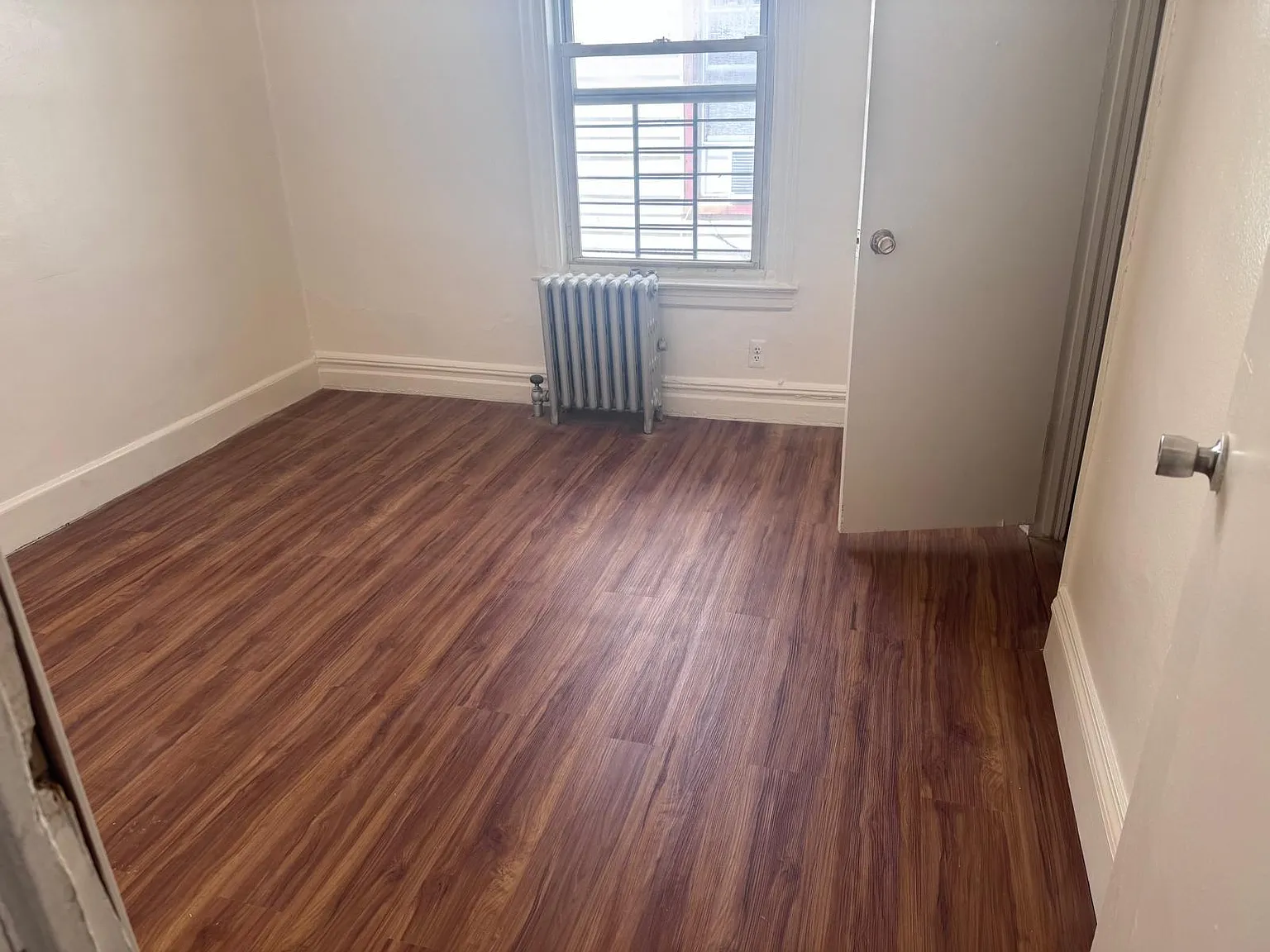 3 bed, $3,500 — Photo 2