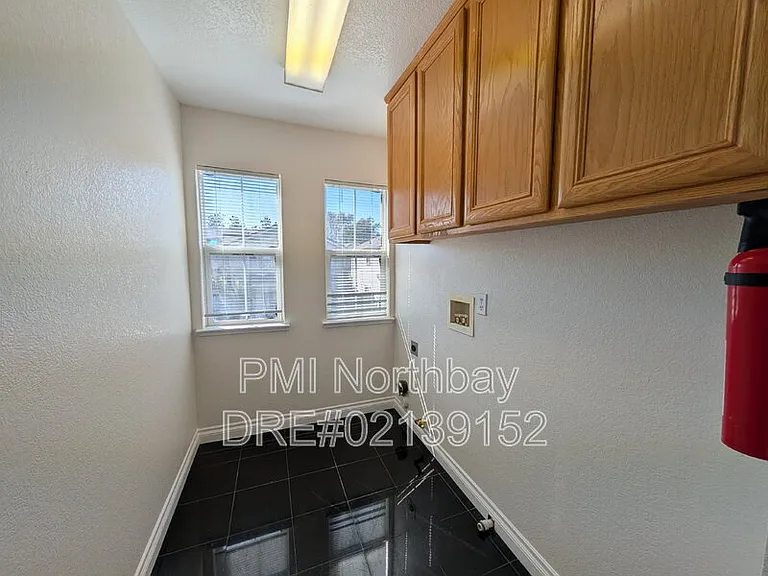 5052 Gothic Ct — Photo 10