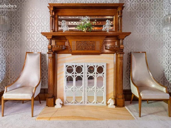 138 West 82nd Street image 8 of 39