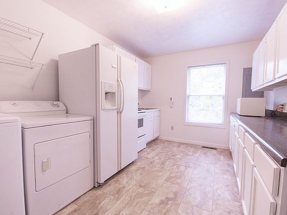 4th image of 140 W 14th St #4