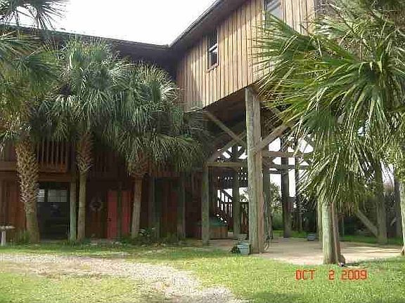 4th image of 70 Ocean View Dr