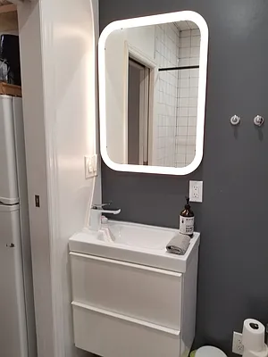 Rented by Douglas Elliman | media 24