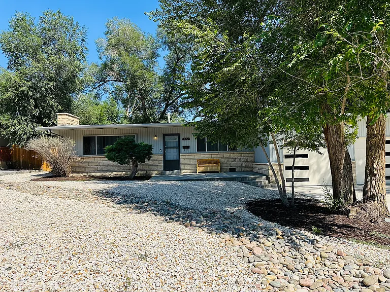 522 W Ramona Ave — Photo 11