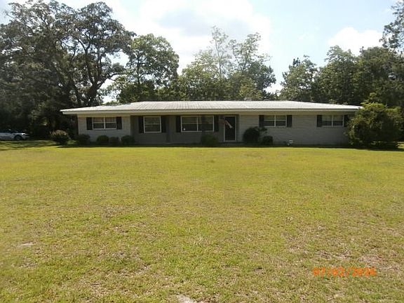 2nd image of 22069 Lucile Rd