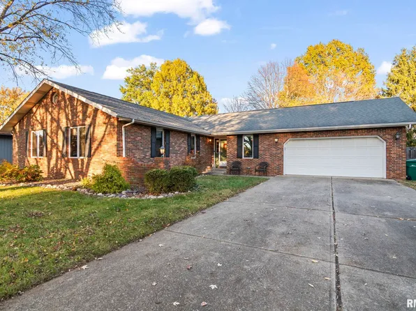212 Norwalk Rd, Springfield, IL 62704