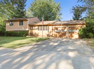 1164 Commission Rd, Greenwood, IN 46142