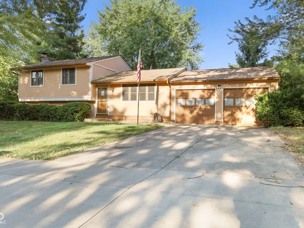 1164 Commission Rd, Greenwood, IN 46142