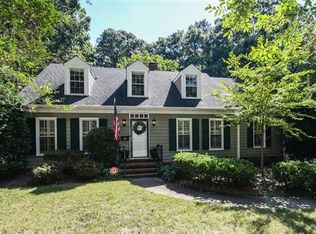 5511 Sharon Rd, Charlotte, NC 28210