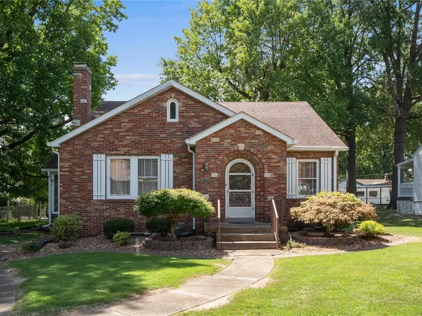 310 State St, Belleville, IL 62220