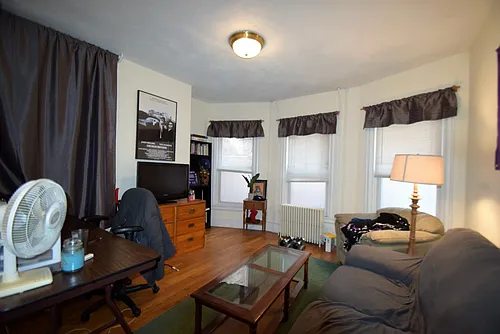 35 Harvard St #A Photo 1