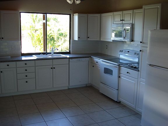 New kitchen and appliances