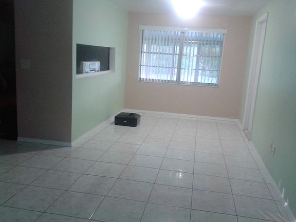3rd image of 8834 Auburn Way