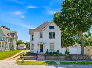 412 S Marshall St, Burlington, IA 52601