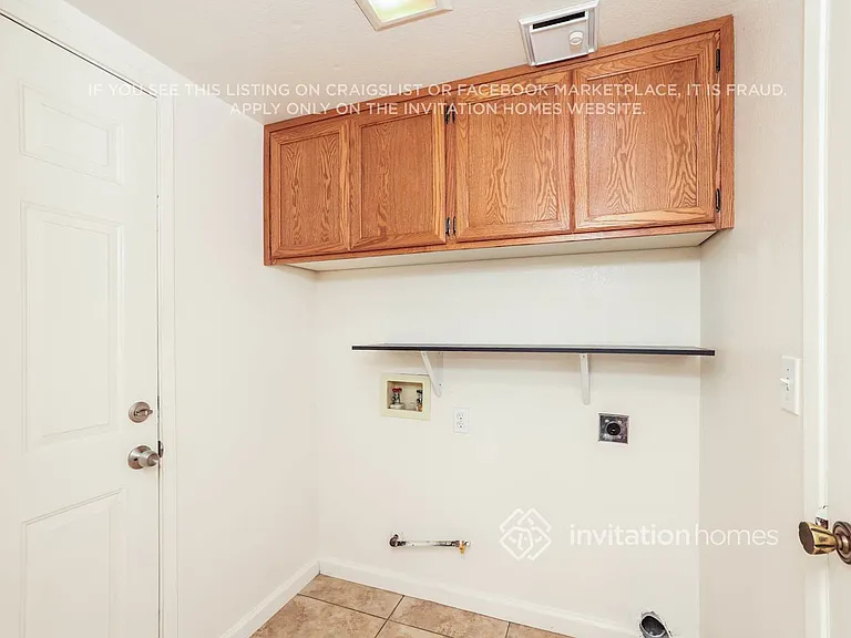 4886 Birkdale Cir — Photo 16