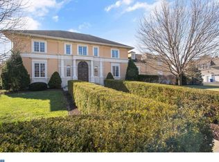 813 Matlack Dr, Moorestown, NJ 08057