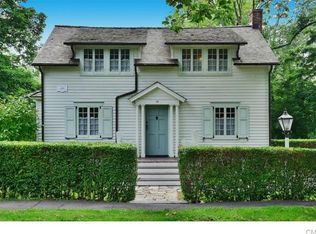 99 Myrtle Ave, Westport, CT 06880