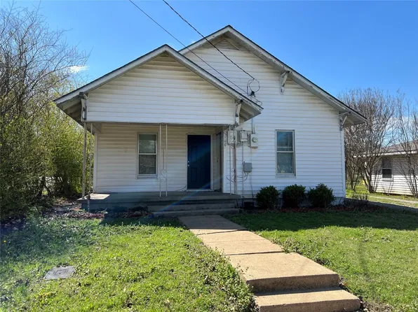 108 W Haning St, Howe, TX 75459