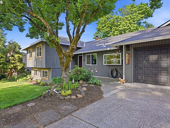 4th image of 7748 Blinkhorn Way