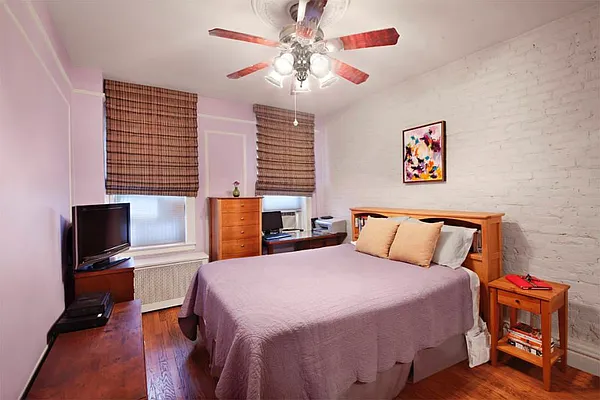 Sold by Town Residential | media 13