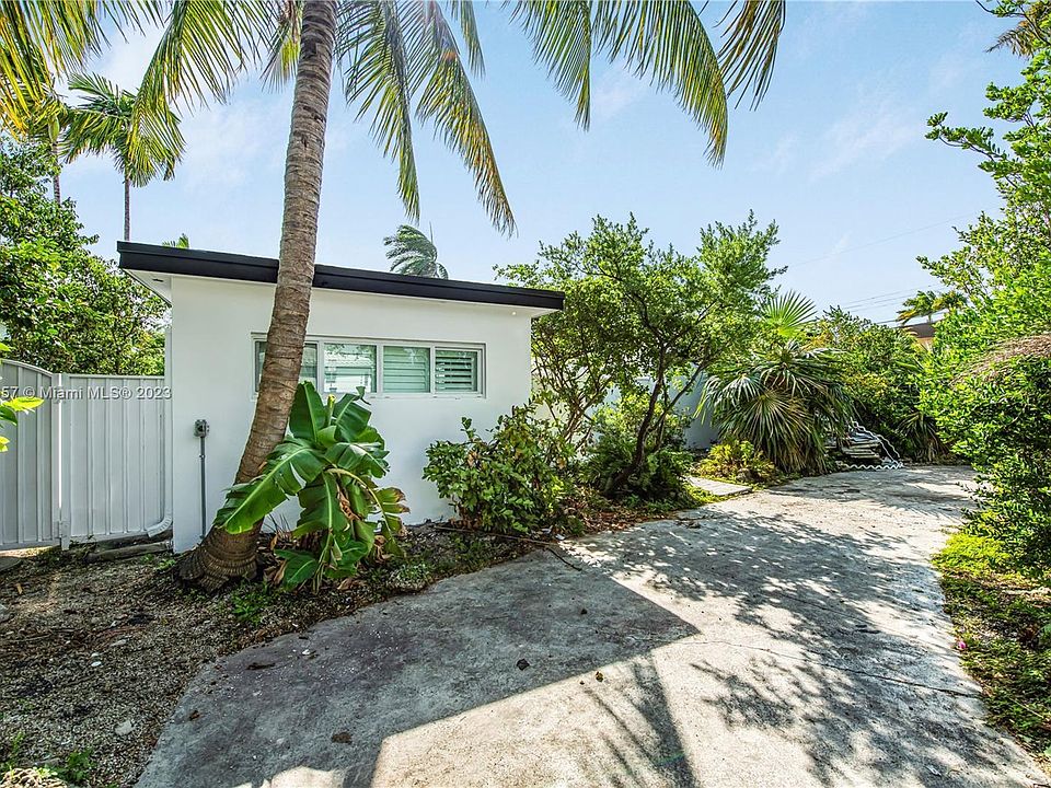 1st image of 7501 Adventure Ave #0