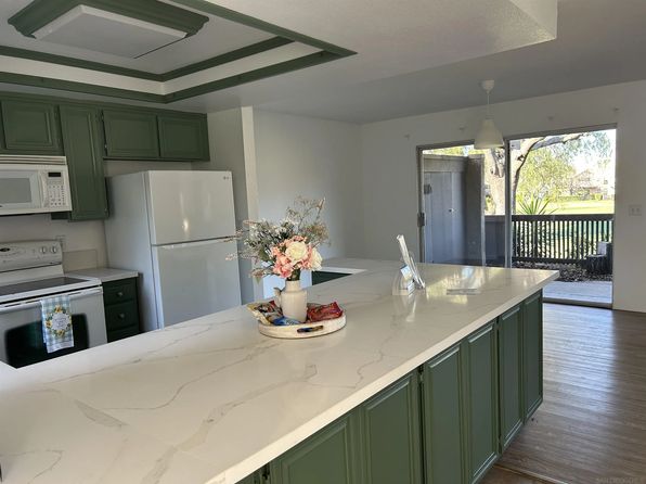 23851 Green Haven Ln