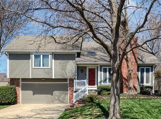 14414 W 94th Ter, Lenexa, KS 66215
