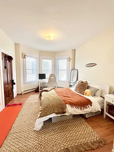 103 Calumet St Photo 1