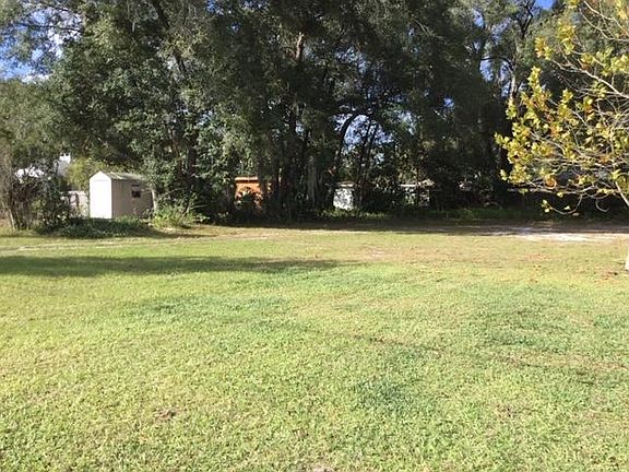4th image of 810 W Volusia Ave