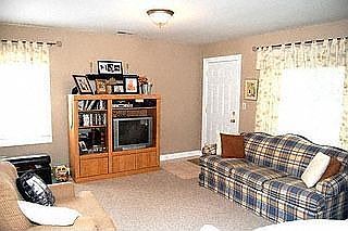3rd image of 2959 Edna Jane Dr