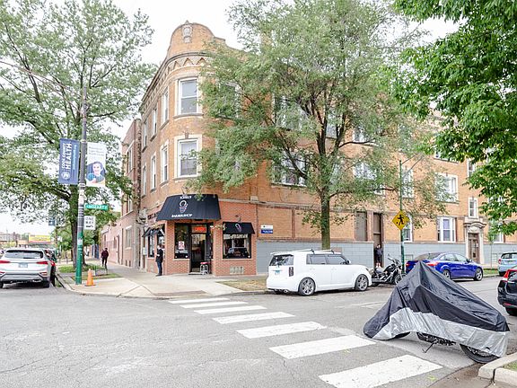 5th image of 2406 N Mozart St #2