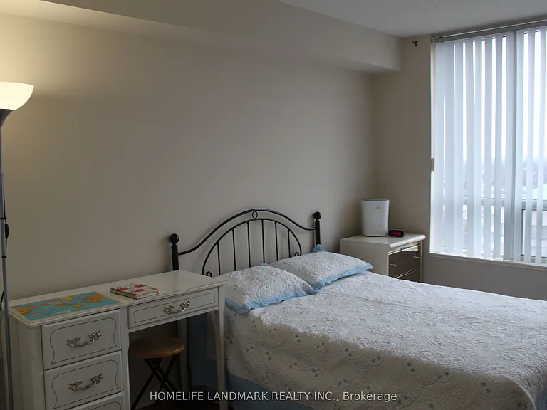 7 Bishop Ave #304 — Photo 17