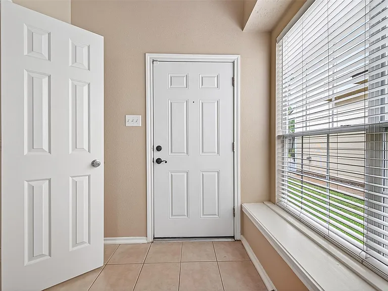 5626 Claybeck Ln — Photo 36
